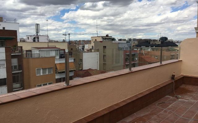 Cristalería La Laguna terraza con barandillas